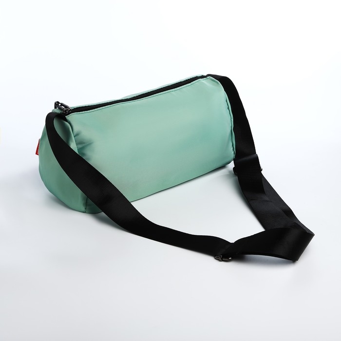 Сумка молодёжная на молнии, цвет зелёный Сумка молодёжная на молнии, цвет зелёный