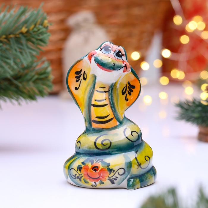 Сувенир Сувенир "Змея Афина", гжель, цвет