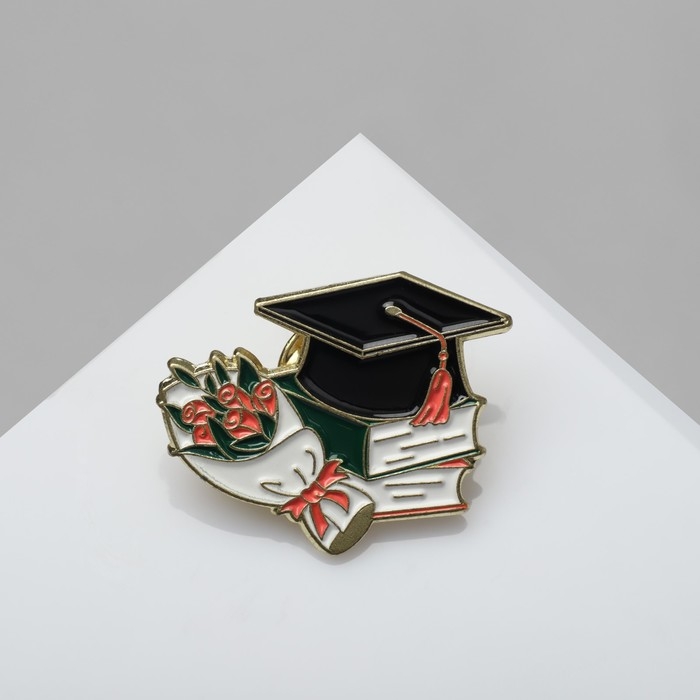 Значок «Выпускной», цветной в золоте Значок «Выпускной», цветной в золоте