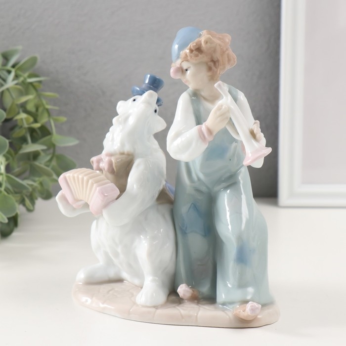 Сувенир керамика "Клоун с медведем" 10,5х15х18,5 см