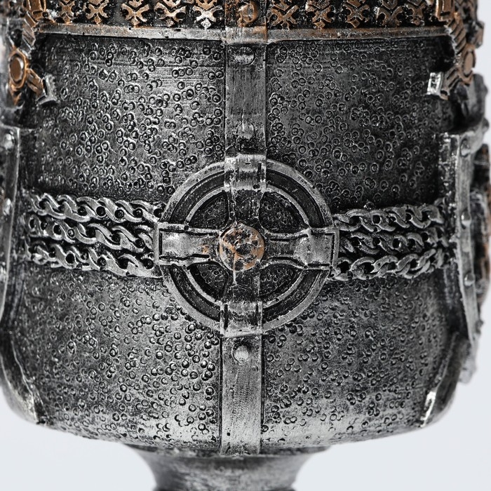 Бокал «Щит», 200 мл, 8×19 см, цвет серебряный Бокал «Щит», 200 мл, 8×19 см, цвет серебряный