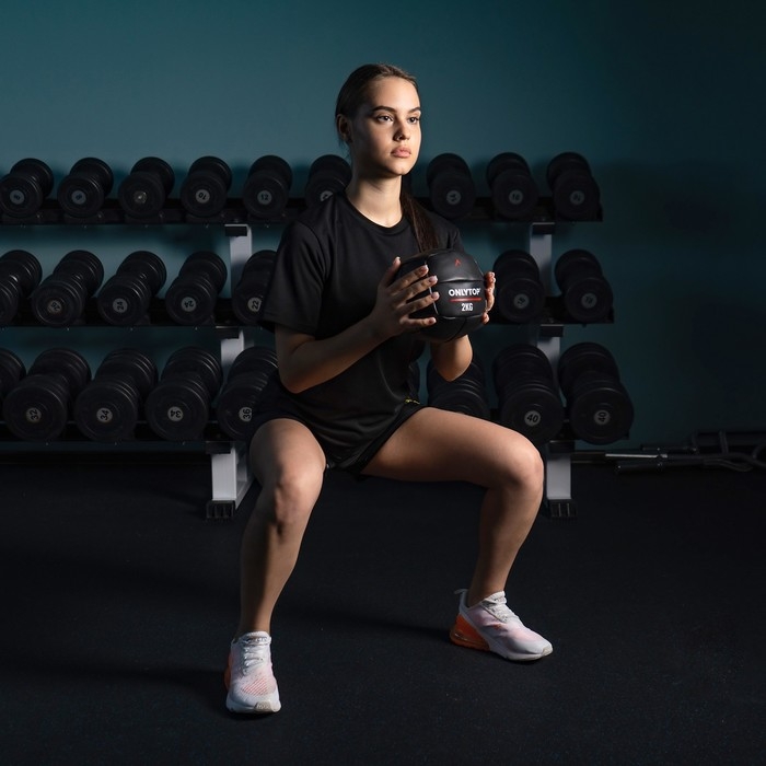 Медицинбол ONLYTOP, 2 кг, d=18 см Медицинбол ONLYTOP, 2 кг, d=18 см