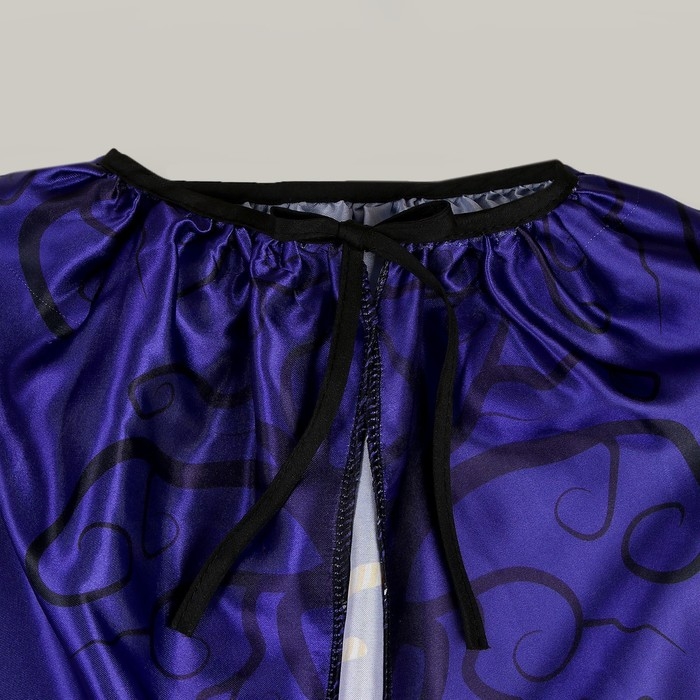 Карнавальный плащ «Сладость или гадость» Карнавальный плащ «Сладость или гадость»