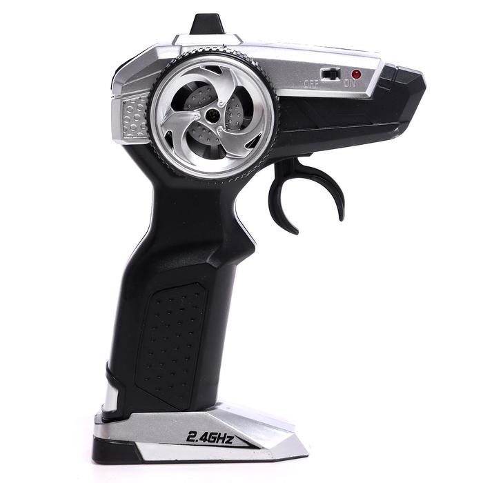 Грузовик радиоуправляемый «Автовоз», с машинками, светофором и дорожными знаками Грузовик радиоуправляемый «Автовоз», с машинками, светофором и дорожными знаками