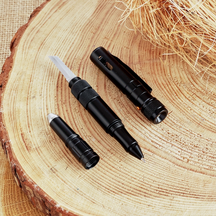 Ручка-стеклобой с фонариком и ножом 16см Ручка-стеклобой с фонариком и ножом 16см