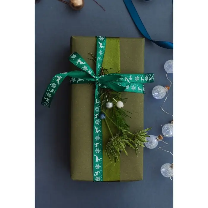 Лента атласная &laquo;Олени&raquo;, 15 мм, 23&plusmn;1 м, зелёная