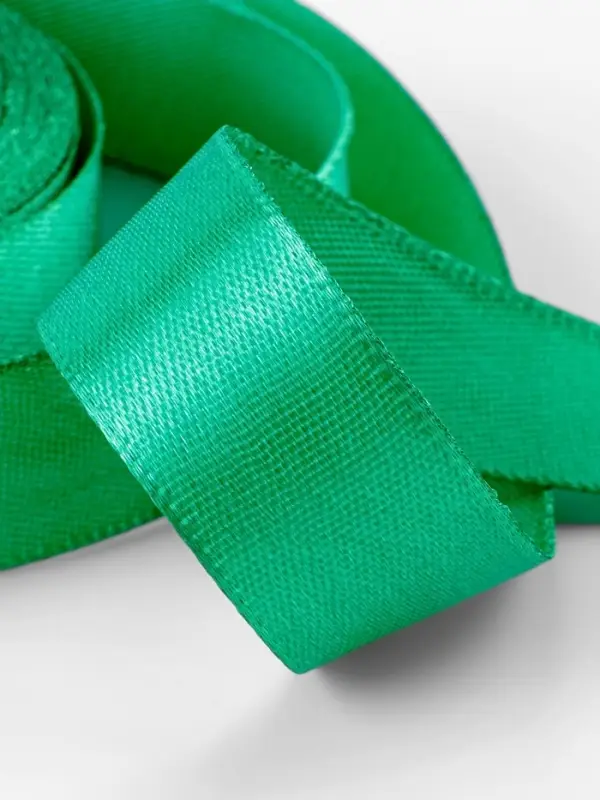 Лента атласная, 20 мм, 23&plusmn;1 м, насыщенно-зелёная
