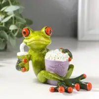 Фигурка полистоун лак &laquo;Лягушонок с попкорном и лимонадом&raquo;, 8.5&times;11&times;8 см