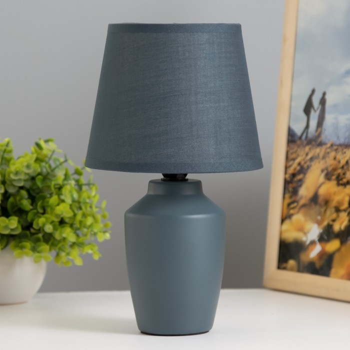 Настольная лампа Настольная лампа "Асель" Е14 40Вт зелёный 14х14х24 см RISALUX