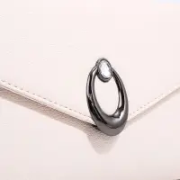 Сумка женская мессенджер на магните, 24&times;10&times;15 см, однотонная, белая