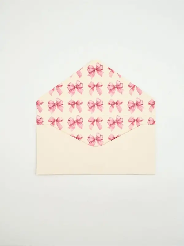 Конверт подарочный «Бантики», софт тач, тиснение, 19 × 9,2 см Конверт подарочный «Бантики», софт тач, тиснение, 19 × 9,2 см
