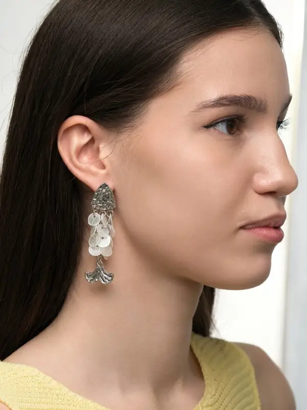 Серьги &laquo;Морской мир&raquo;, чешуя рыбки, белые в серебре