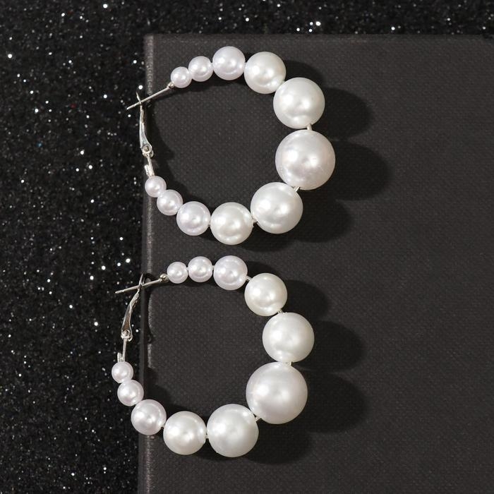 Серьги-кольца «Жемчуг» большие, цвет белый в серебре, d= 5 см Серьги-кольца «Жемчуг» большие, цвет белый в серебре, d= 5 см