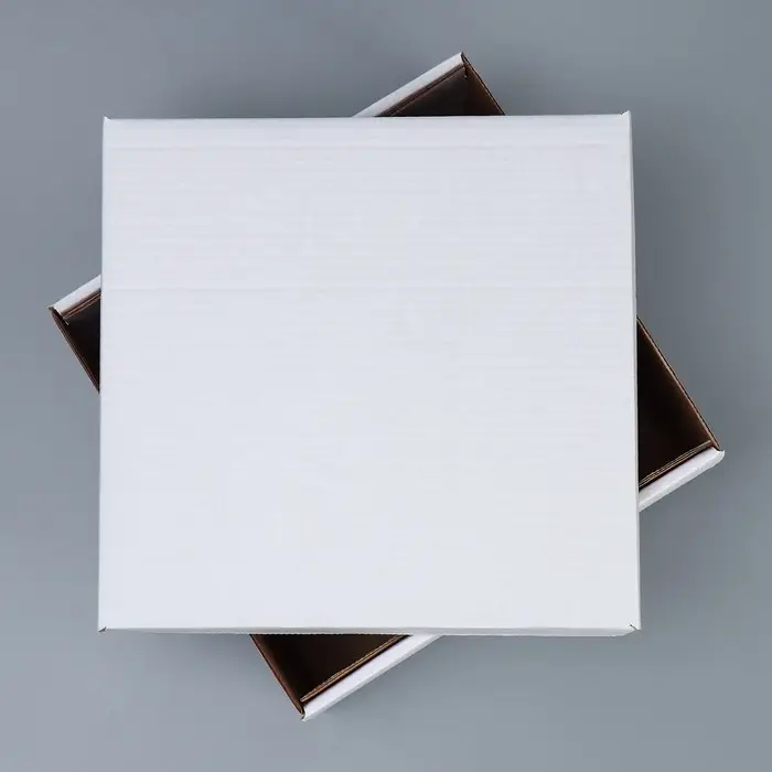 Коробка подарочная складная, упаковка, «Белая», 30 х 28.5 х 15 см Коробка подарочная складная, упаковка, «Белая», 30 х 28.5 х 15 см