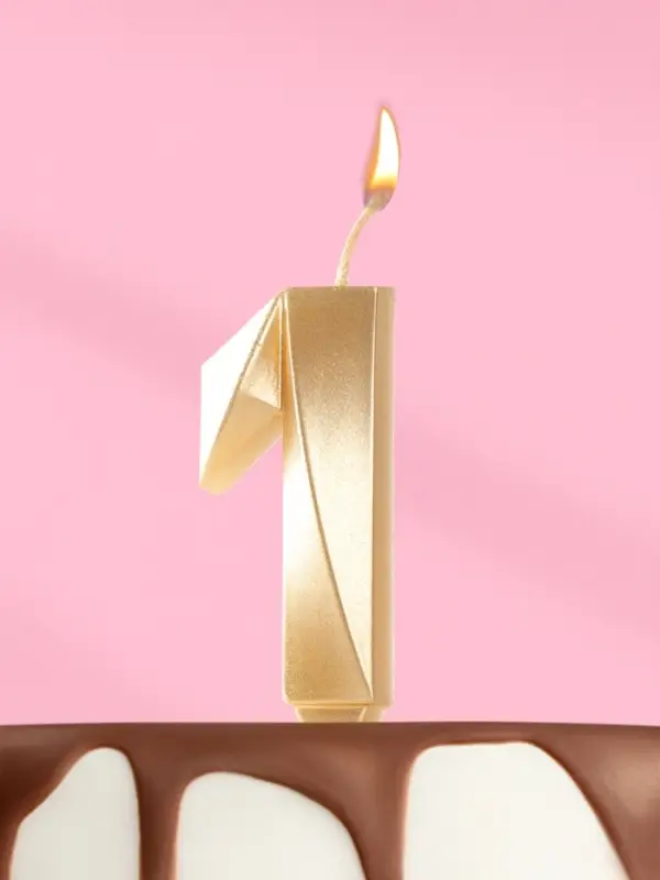 Свеча в торт «Цифра 1», золотая, 6.5 см Свеча в торт «Цифра 1», золотая, 6.5 см