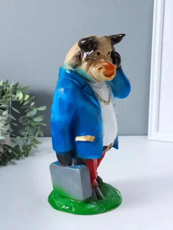 Копилка для денег &laquo;Бык Дипломат&raquo;, цветной, 28&times;14&times;12 см