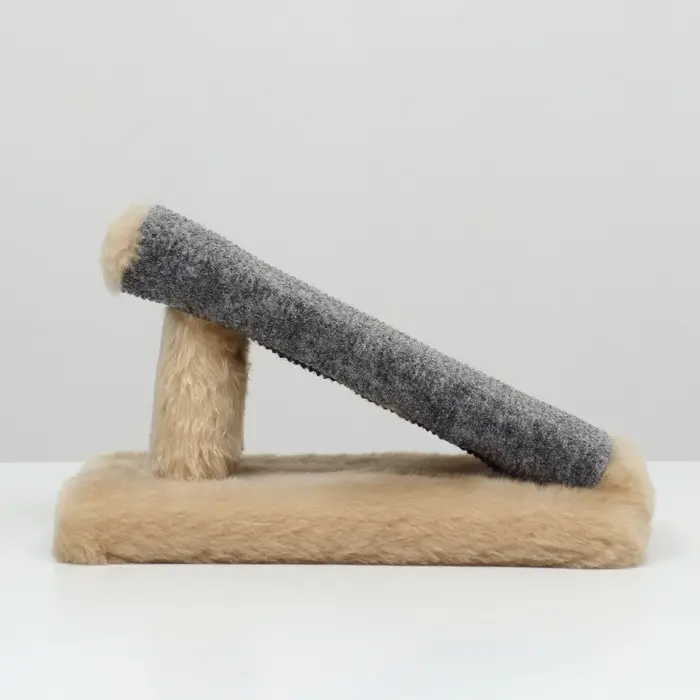 Когтеточка &laquo;Горка&raquo;, мини-версия, 29&times;14&times;14 см, ковролин, светло-коричневая