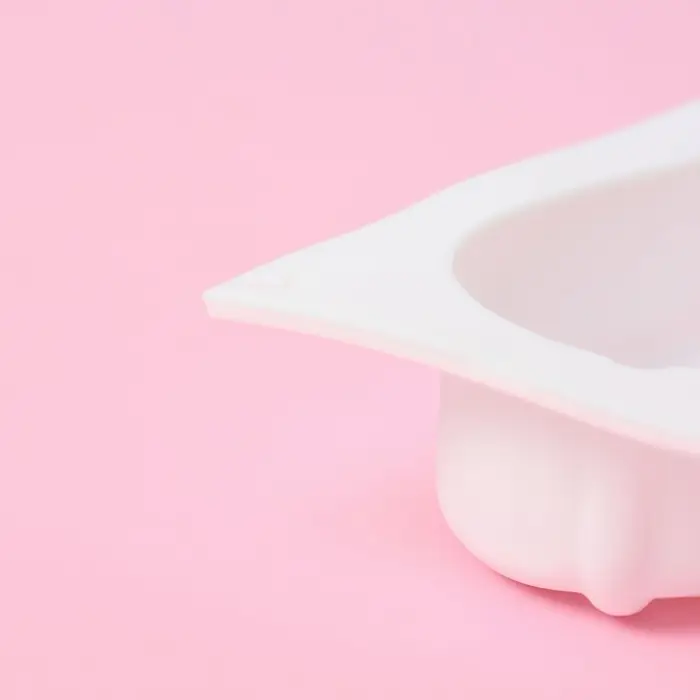 Форма для муссовых десертов и выпечки Доляна «Листочек», силикон, 29,5×17×3,2 см, 6 ячеек (8,7×5,5 см), цвет белый Форма для муссовых десертов и выпечки Доляна «Листочек», силикон, 29,5×17×3,2 см, 6 ячеек (8,7×5,5 см), цвет белый