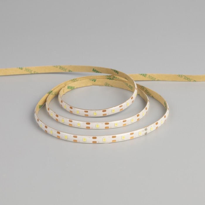 Светодиодная лента Luazon Lighting с датчиком движения 2 м, IP65, SMD2835, 60 LED/м, 4хААА, 4000К Светодиодная лента Luazon Lighting с датчиком движения 2 м, IP65, SMD2835, 60 LED/м, 4хААА, 4000К