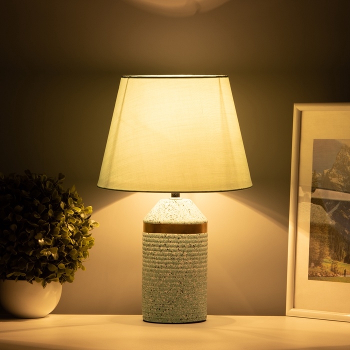 Настольная лампа с абажуром RISALUX «Лорена», 1×Е14, 40 Вт, мятный, 22×22×37 см Настольная лампа с абажуром RISALUX «Лорена», 1×Е14, 40 Вт, мятный, 22×22×37 см