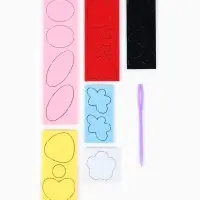 Вышивка по фетру "Зайка", 20,5*20,5 см, цвет розовый