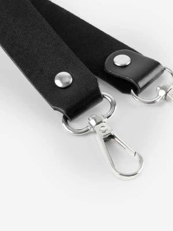 Ручка для сумки из натуральной кожи, с карабинами, 30 &plusmn; 2 см &times; 2.5 см, цвет чёрный/серебряный