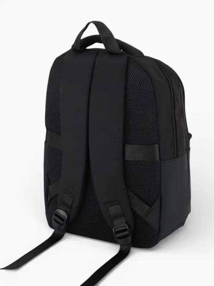 Рюкзак, водонепроницаемое дно, 2 отделения, 3 кармана, 27&times;14&times;39 см, чёрный