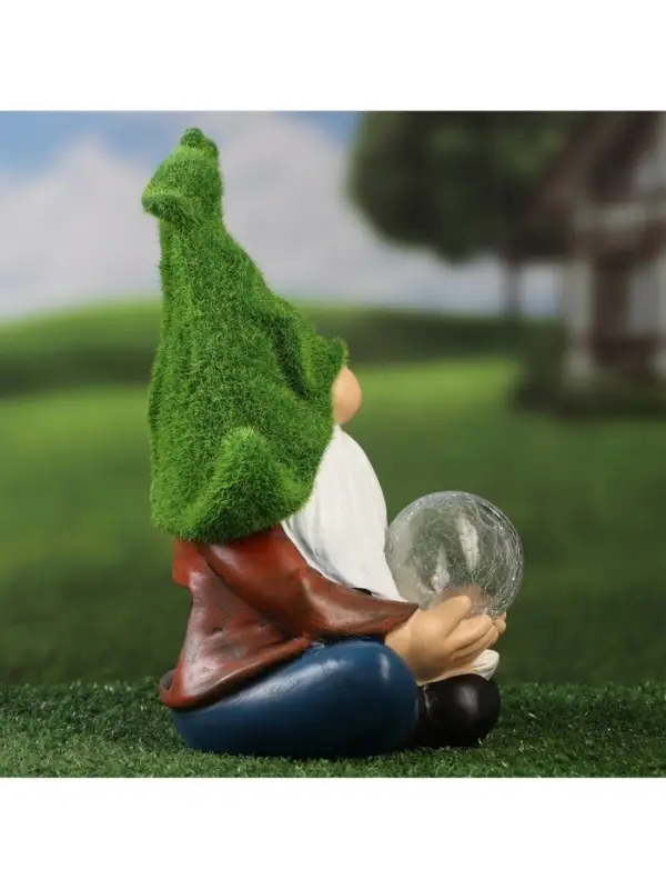 Садовая фигура - фонарь из полистоуна &laquo;Гном предсказатель&raquo;, 16&times;16&times;27 см, Greengo