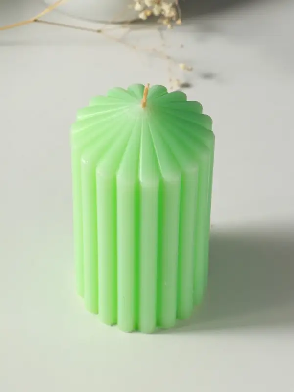 Свеча-цилиндр 7х14 см, 370 гр, рифлёная, мята Свеча-цилиндр 7х14 см, 370 гр, рифлёная, мята
