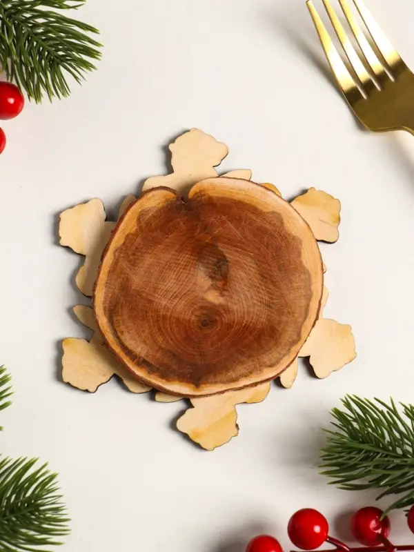 Подставка под горячее Лошадь маленькая, 11см, можжевельник Подставка под горячее Лошадь маленькая, 11см, можжевельник