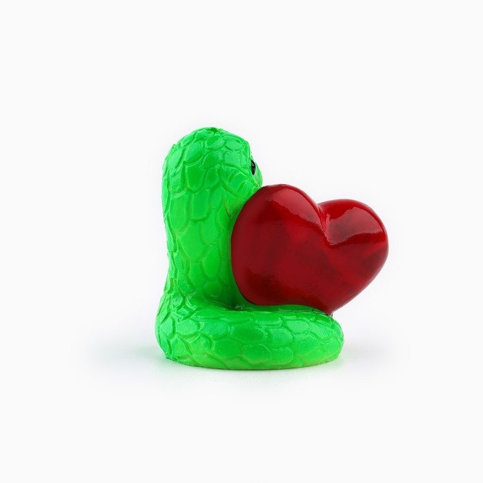 Фигурка 2025 «Новогодняя коллекция: Змея со звездой», 5,5 х 5,1 см Фигурка 2025 «Новогодняя коллекция: Змея со звездой», 5,5 х 5,1 см