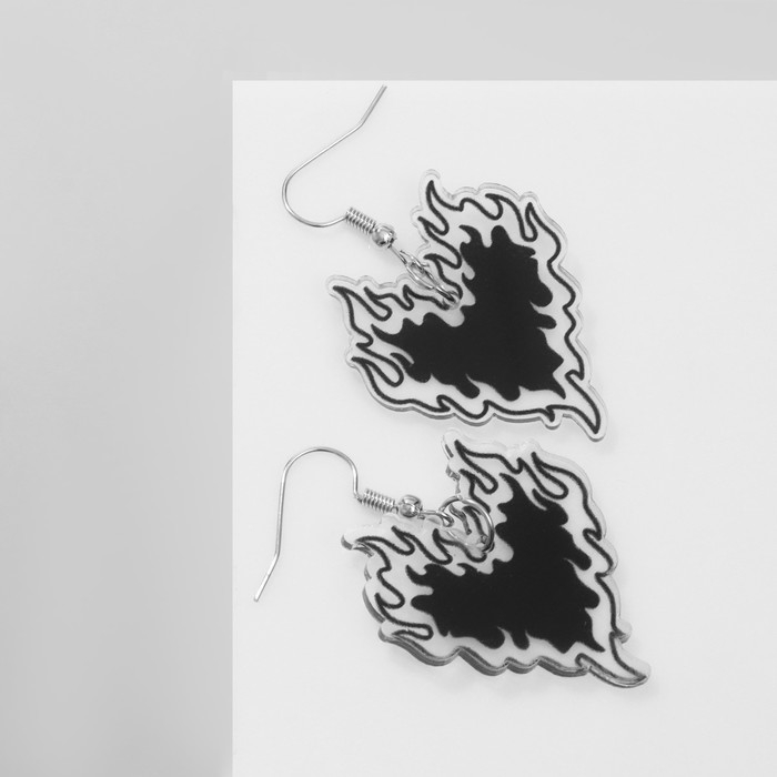 Серьги акрил «Сердце» горящее, цвет чёрный Серьги акрил «Сердце» горящее, цвет чёрный