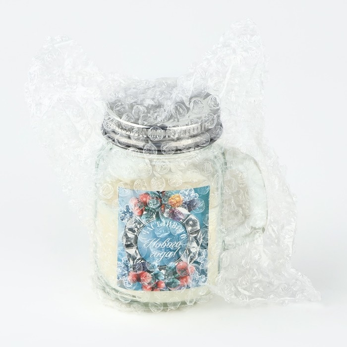 Новогодняя свеча в баночке с ручкой «Новый год: Счастливого нового года», аромат вишня, 7 х 8,5 х 5 см Новогодняя свеча в баночке с ручкой «Новый год: Счастливого нового года», аромат вишня, 7 х 8,5 х 5 см