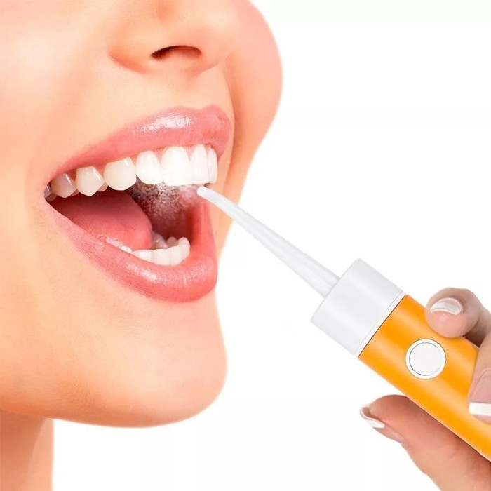 Ирригатор Kitfort КТ-2957-4, портативный, 320 мл, 3 режима, 2 насадки, от АКБ, бело/оранж. Ирригатор Kitfort КТ-2957-4, портативный, 320 мл, 3 режима, 2 насадки, от АКБ, бело/оранж.