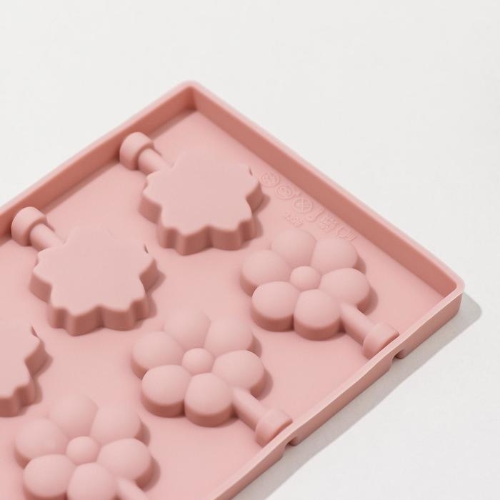 Форма для леденцов Доляна «Клумба», силикон, 25×10,5×1 см, 12 ячеек (3,2×3 см), с палочками, цвет МИКС Форма для леденцов Доляна «Клумба», силикон, 25×10,5×1 см, 12 ячеек (3,2×3 см), с палочками, цвет МИКС