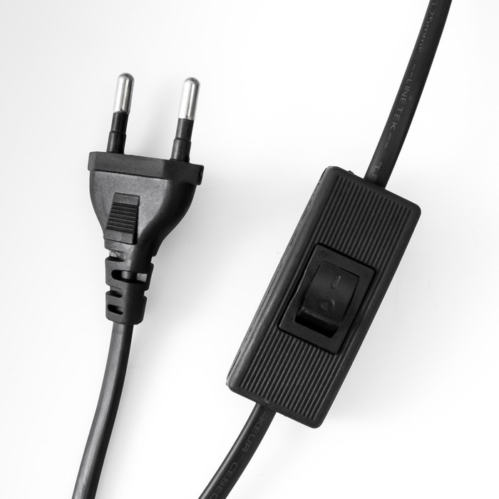 Настольная лампа  Настольная лампа "Граффити" Е14 15Вт 20х20х28 см RISALUX