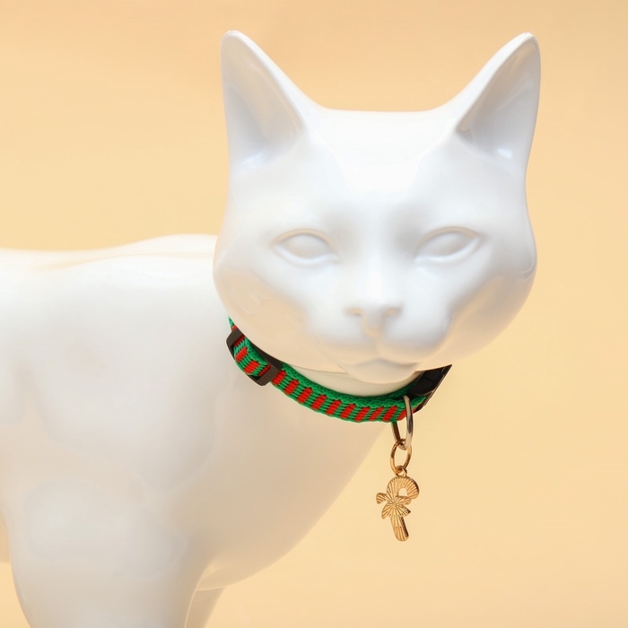 Ошейник + новогодний подвес Ошейник + новогодний подвес "Леденец", 30 х 1 см, капрон, зелёный