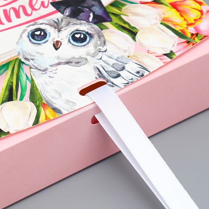 Коробка подарочная, упаковка, «Любимому учителю», 20 х 18 х 5 см Коробка подарочная, упаковка, «Любимому учителю», 20 х 18 х 5 см