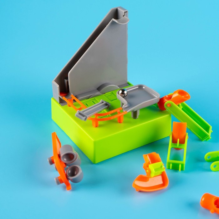 Конструктор электронный «Лабиринтика», световые и звуковые эффекты, 19 деталей Конструктор электронный «Лабиринтика», световые и звуковые эффекты, 19 деталей