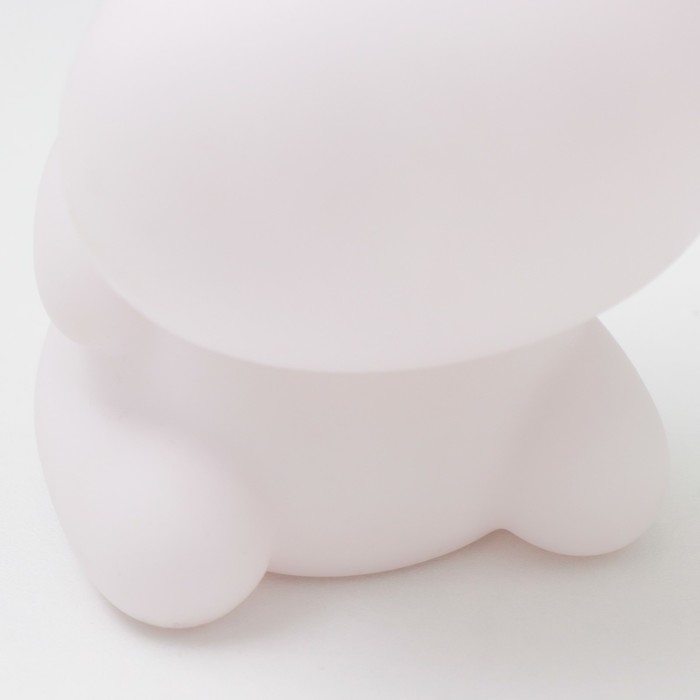 Ночник Ночник "Бычок" LED от батареек 3хLR44 белый 6х9х12 см RISALUX