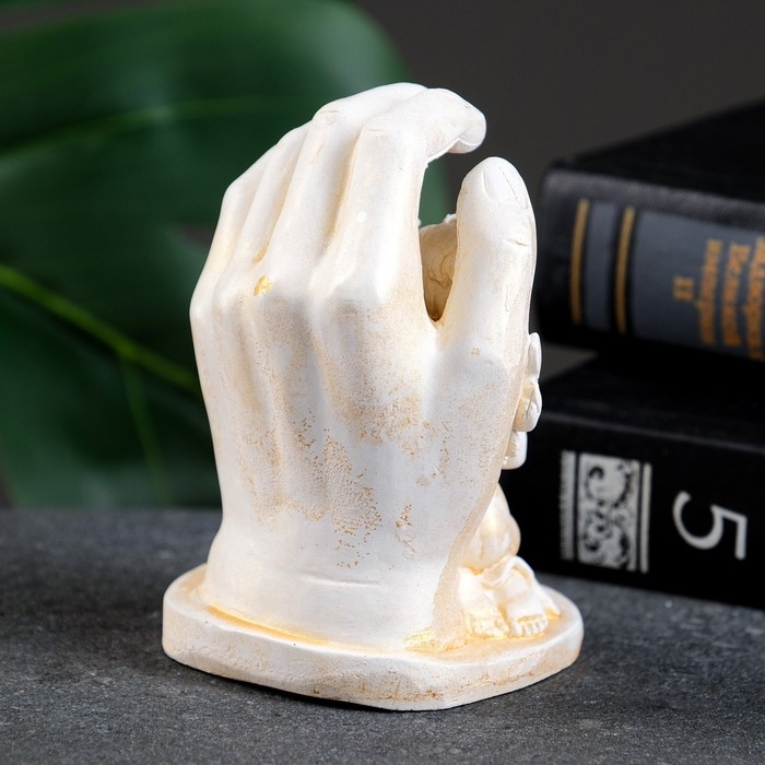 Фигура Фигура "Ангелочки в ладони" позолота, 10х6х5см