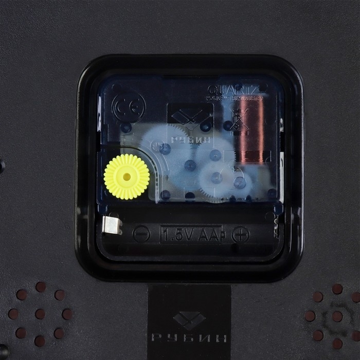 Часы настенные, интерьерные  Часы настенные, интерьерные "Структура дерева", d-29 см, корпус коричневый