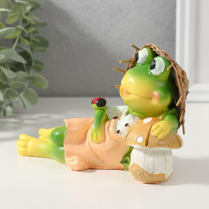 Сувенир полистоун Сувенир полистоун "Лягушонок на полянке" МИКС 10х15х5,5 см