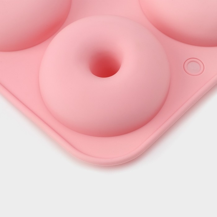 Форма для выпечки Доляна «Пончик», силикон, 26×18×2,5 см, 6 ячеек (d=7,5 см), цвет розовый Форма для выпечки Доляна «Пончик», силикон, 26×18×2,5 см, 6 ячеек (d=7,5 см), цвет розовый