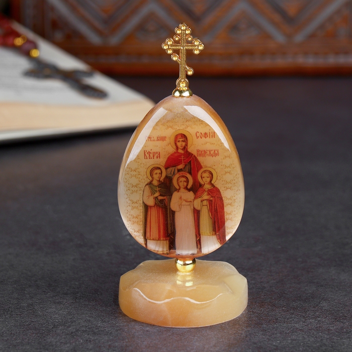 Икона  Икона "Вера, Надежда, Любовь и мать их София",на подставке, селенит