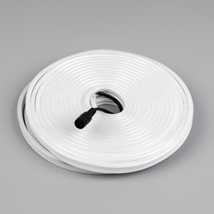 Гибкий неон Luazon Lighting 6 × 12 мм, IP65, 10 м, SMD2835, 120 LED/м, 12 В, свечение тёплое белое Гибкий неон Luazon Lighting 6 × 12 мм, IP65, 10 м, SMD2835, 120 LED/м, 12 В, свечение тёплое белое