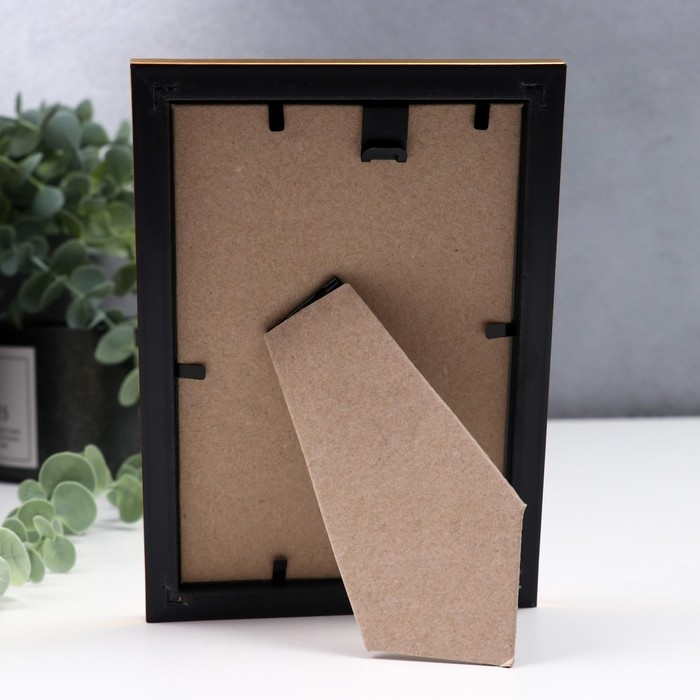 Фоторамка пластик 10х15 см 111 золото Фоторамка пластик 10х15 см 111 золото