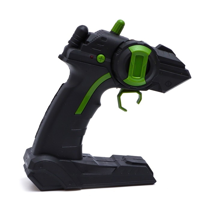 Джип радиоуправляемый DINO, свет и звук, дым, работает от аккумулятора, цвет зелёный Джип радиоуправляемый DINO, свет и звук, дым, работает от аккумулятора, цвет зелёный