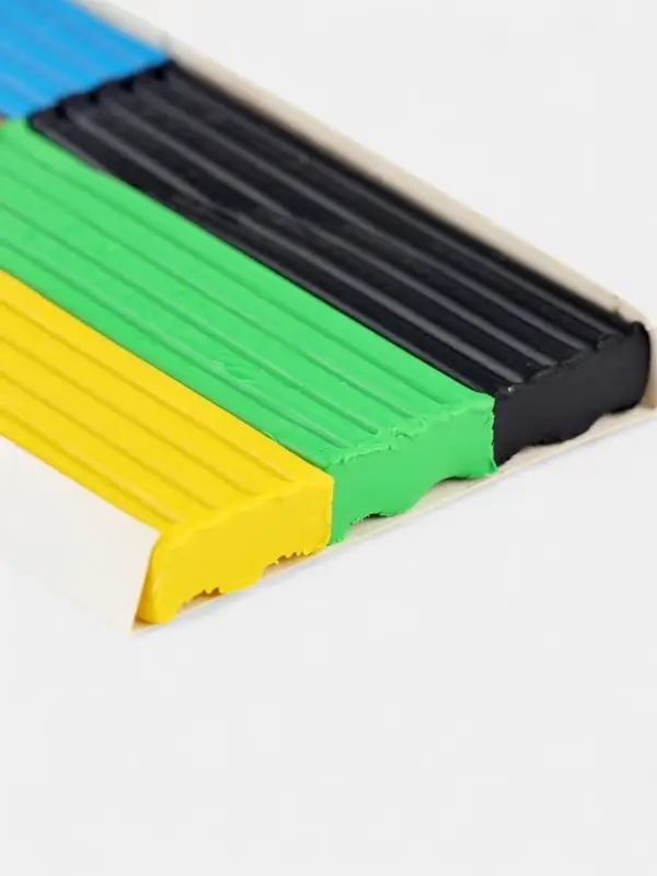 Пластилин  6 цв 120 гр в пакете  (восковой)