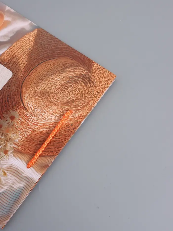 Пакет подарочный "Лучшее время сейчас" ламинированный 26 х 12 х 32 см